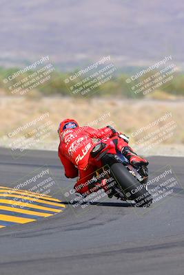 media/Oct-09-2022-SoCal Trackdays (Sun) [[95640aeeb6]]/Turn 14 Backside (1125am)/